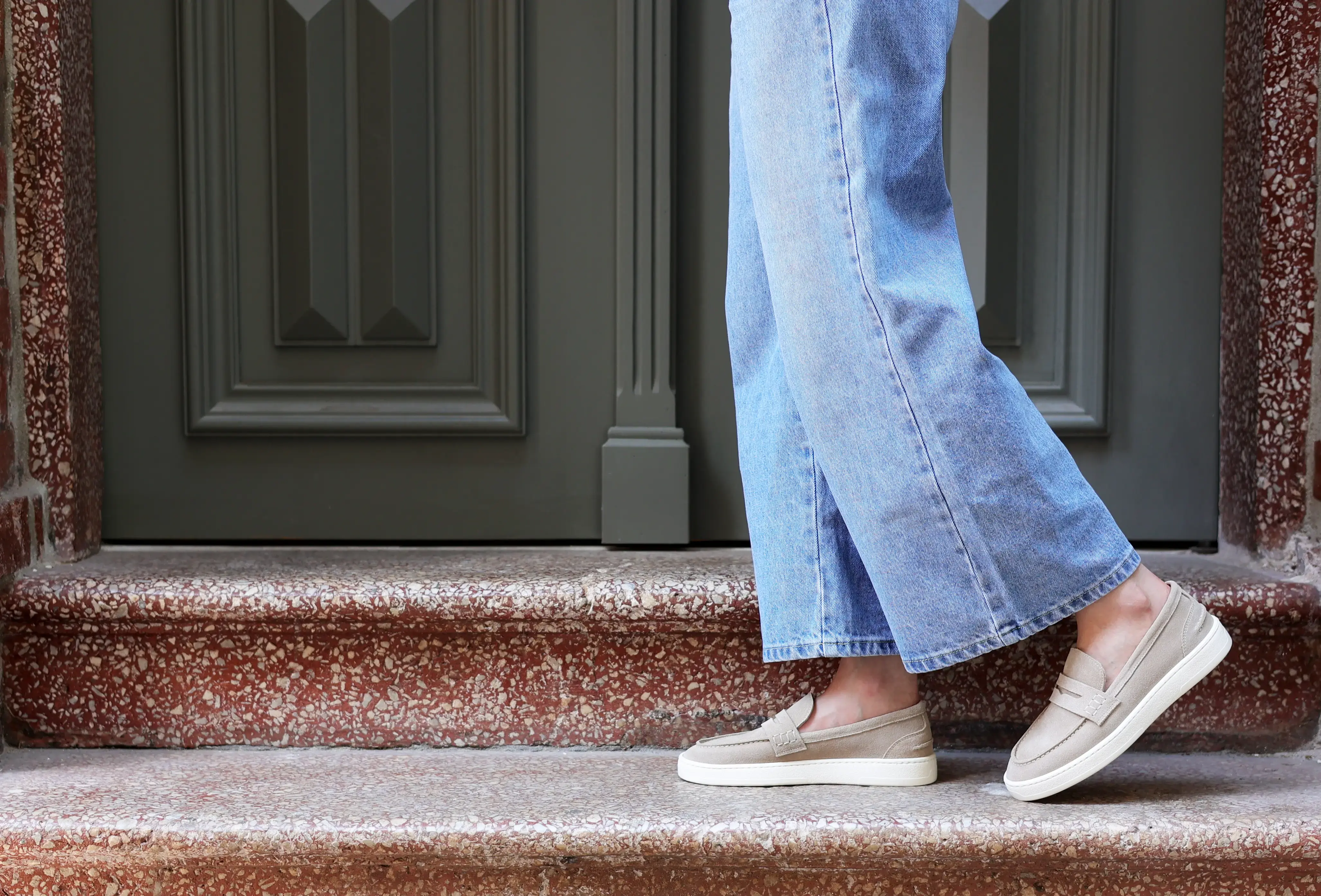 LOAFER